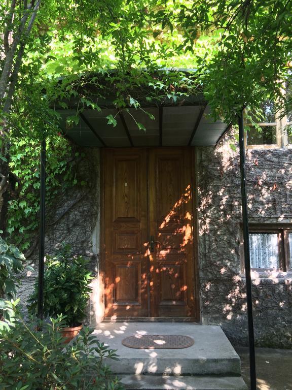 Отель Green House Лагодехи Экстерьер фото